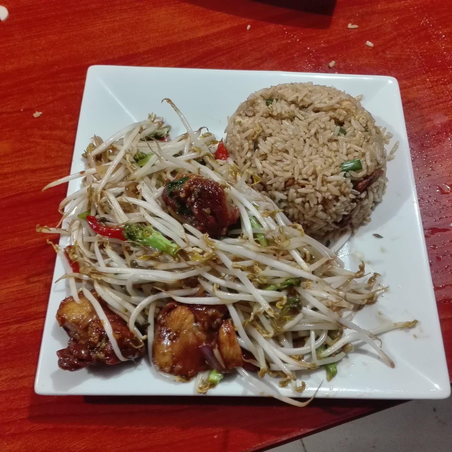 Comida de restaurante Nan Jing en Santa María, Huacho