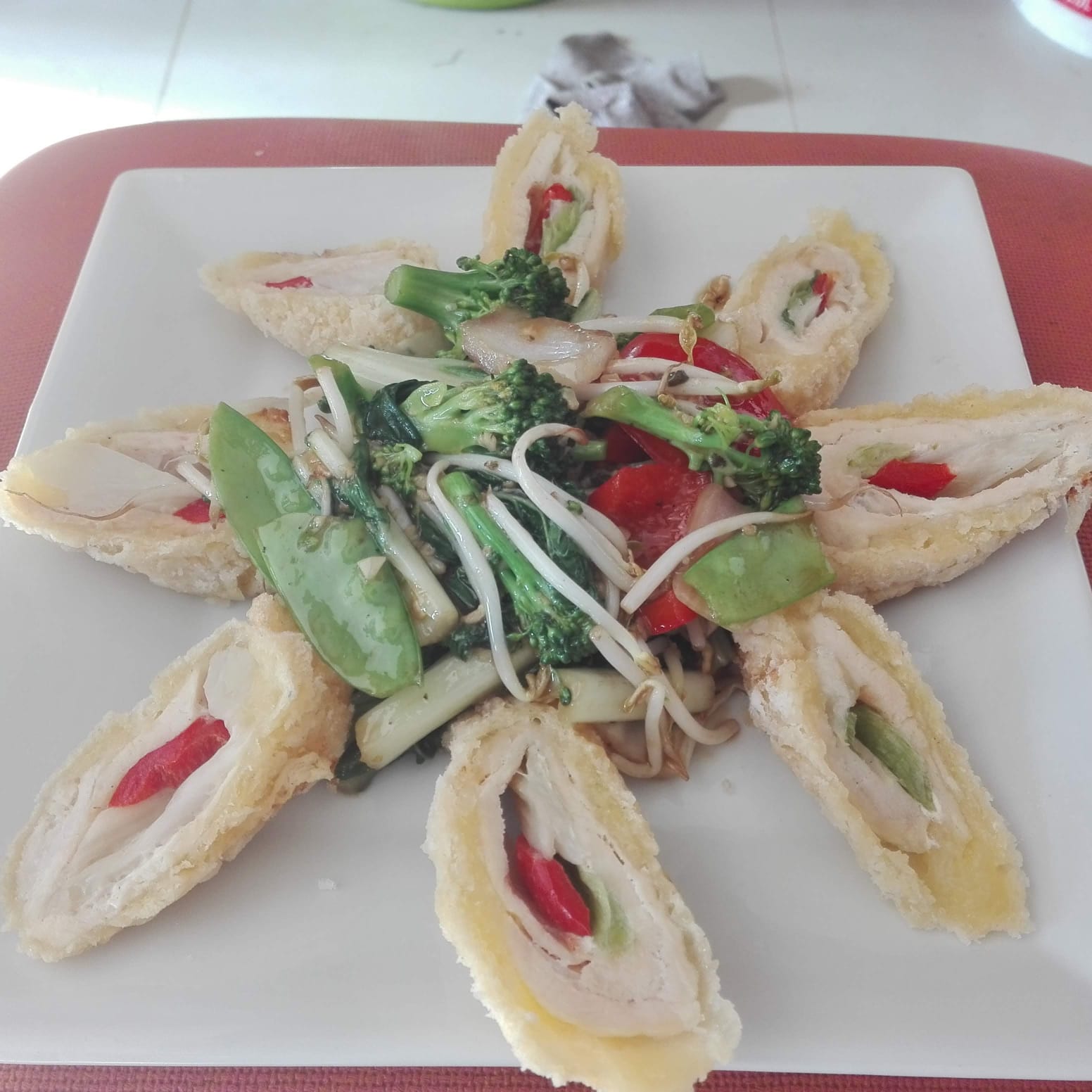 Plato preparado en Nan Jing con atención por WhatsApp